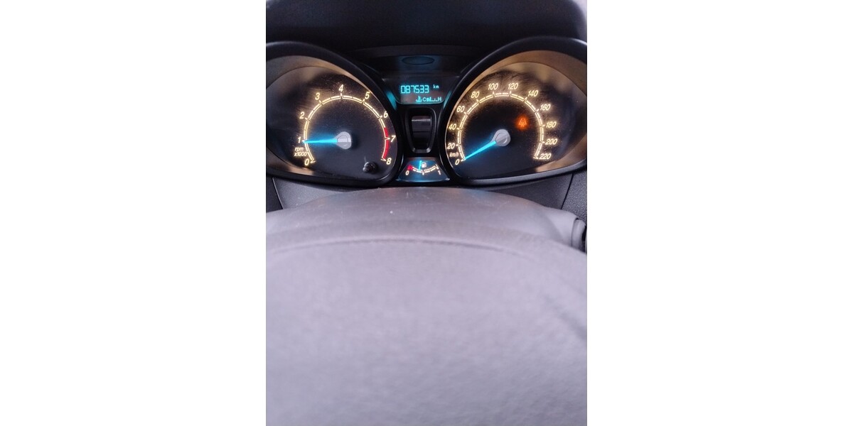 Ford Courier 87.000 km 8.290 &euro; ISSELBURG 46419