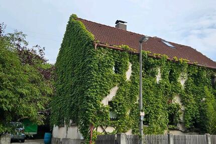 Haus Westheim - 8 Zimmer, 280 m&sup2;, 320.000&euro; | Angebot:27535648