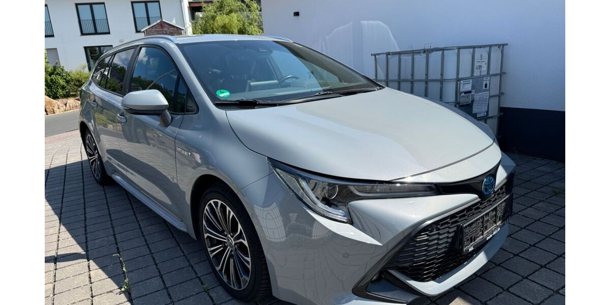 Toyota Corolla 100.700 km 19.490 &euro; Petersberg 36100