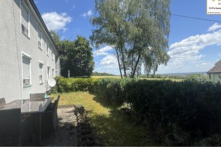 Erdgeschoss - 3 Zimmerwohnung mit Garten - Natur und doch Stadtnahe in Kreut Oberhausen bei Neuburg zu verkaufen - Ein Objekt von Ihrem Immobilienpartner SOWA Immobilien und Finanzen - Wohnung Oberhausen Kreut | Angebot:26871342