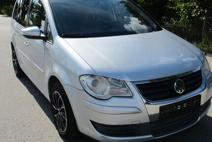 VW Touran 214.000 km 4.990 &euro; Ingolstadt 85055