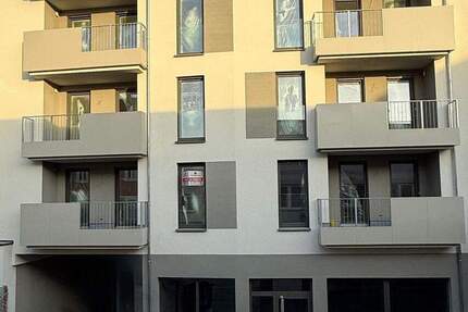 **Neubau-Erstbezug im Zentrum von Gelnhausen 2-ZKB-Wohnung mit EBK + Fahrstuhl** 2 zimmer