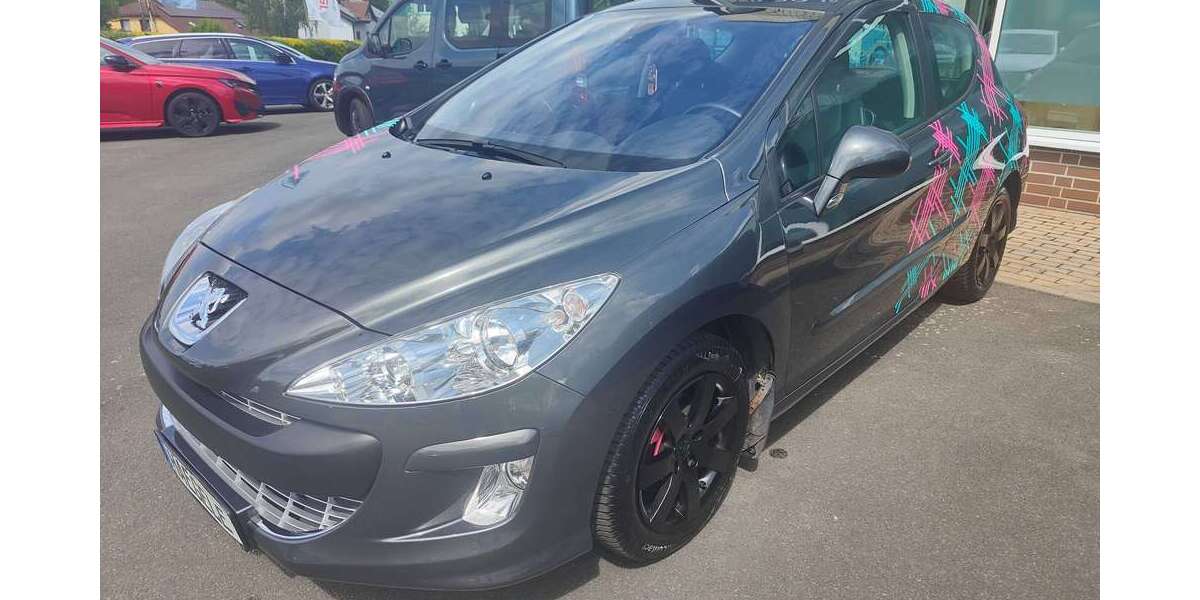 Peugeot 308 51.000 km 6.500 &euro; Torgau 04860