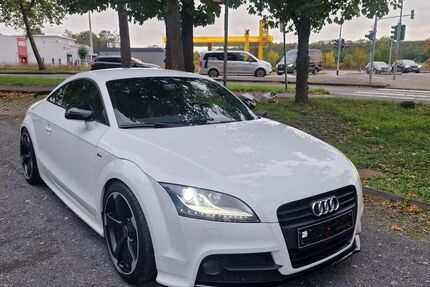 Audi TT 125.000 km 14.999 € Köln 51107