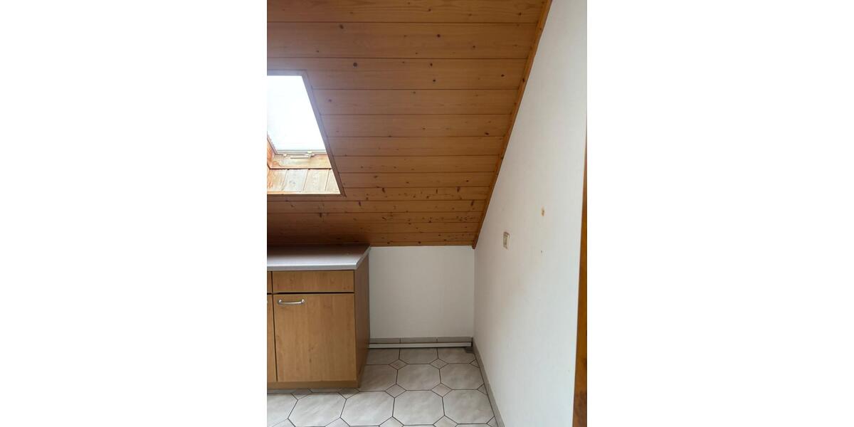 Etagenwohnung Prosselsheim - 3.5 Zimmer, 95 m&sup2;, 700&euro; | Angebot:26313120