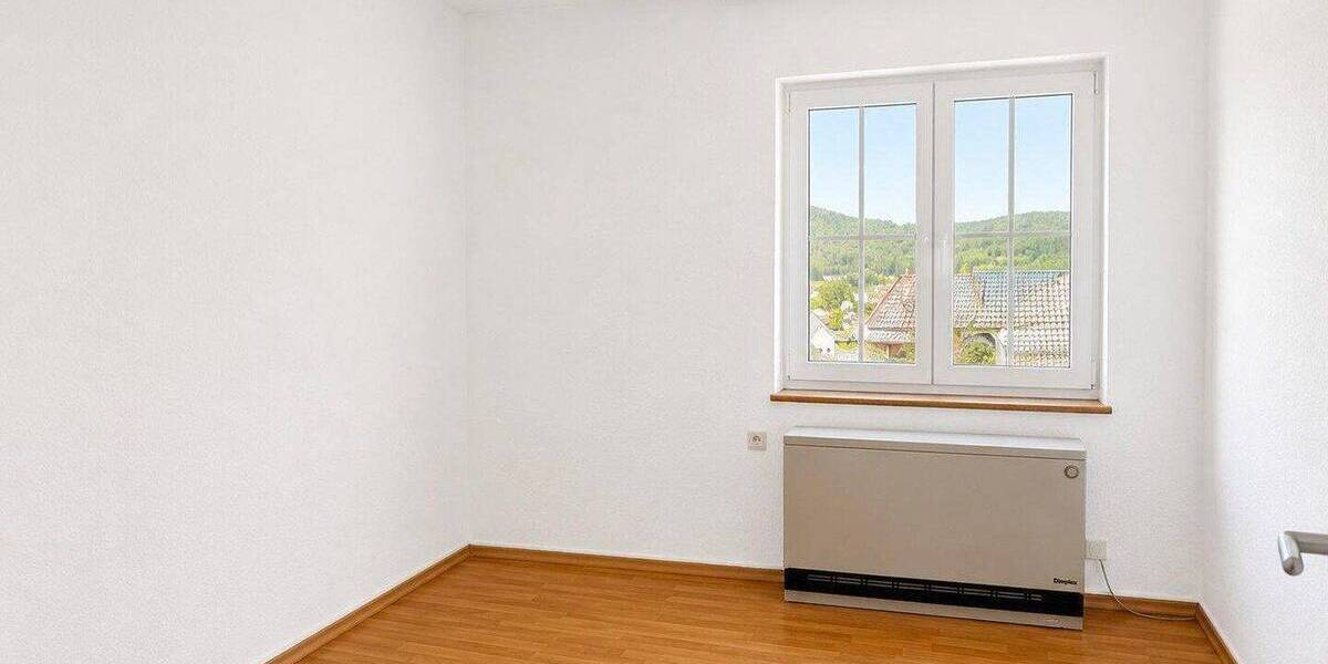 Etagenwohnung Oberndorf - 4 Zimmer, 78 m&sup2;, 620&euro; | Angebot:26823928