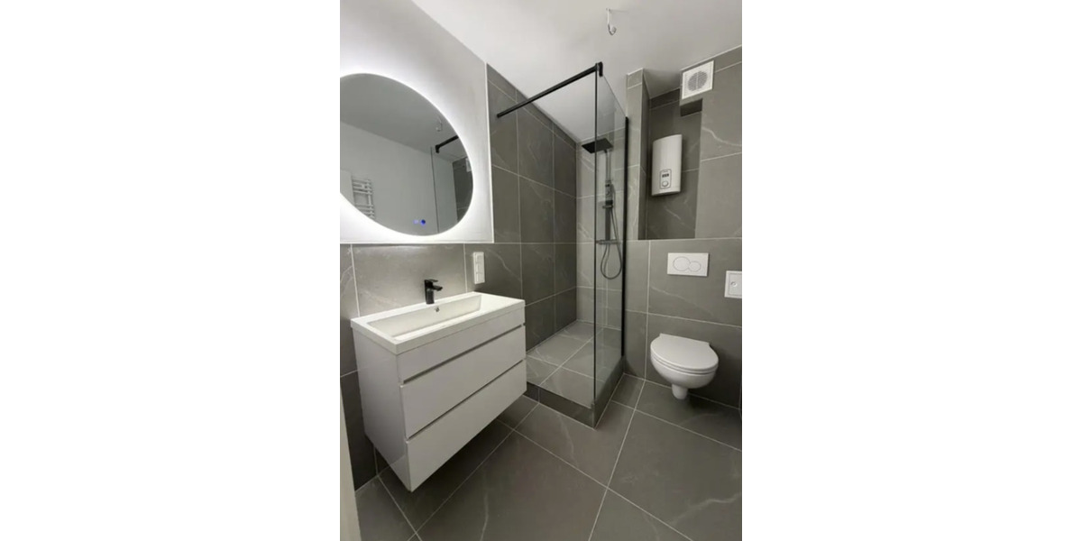 Moderne 3-Zimmer-Wohnung mit Balkon – renoviert & einzugsbereit! 3 zimmer