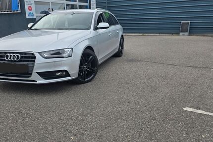 Audi A4 312.600 km 9.000 &euro; Wörth 76744