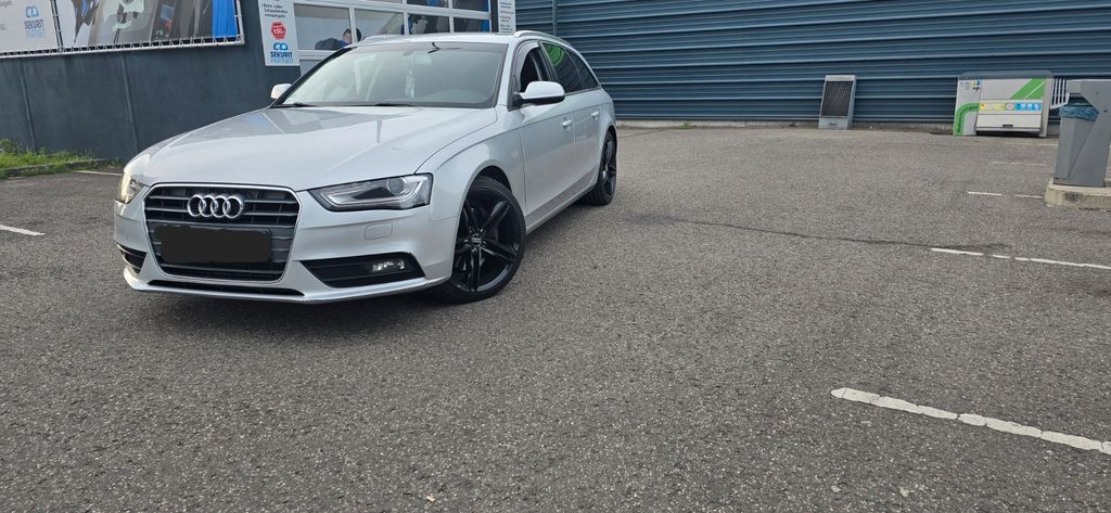 Audi A4 312.600 km 9.000 &euro; Wörth 76744