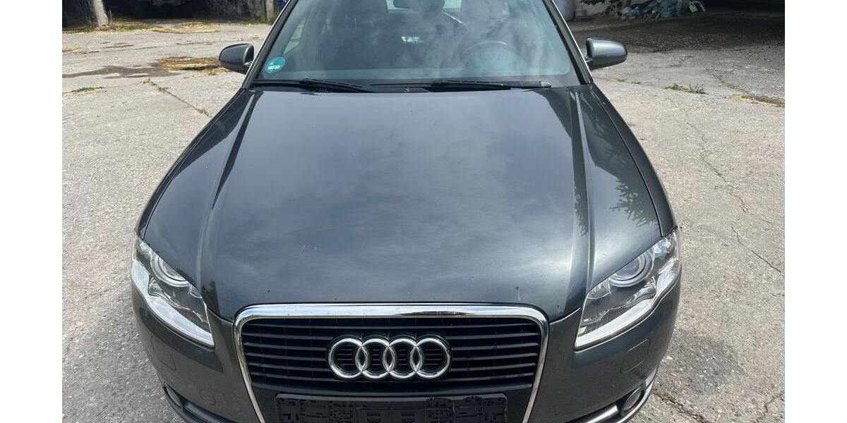 Audi A4 209.000 km 1.950 &euro; Waldkraiburg 84478