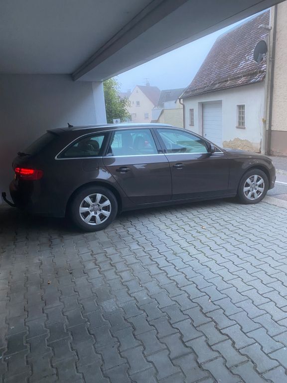Audi A4 200.000 km 8.499 € Schwandorf 92421