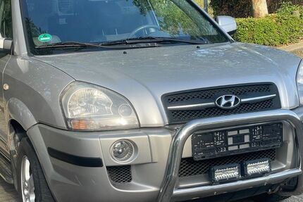 Hyundai TUCSON 170.000 km 2.990 &euro; Dortmund 44287