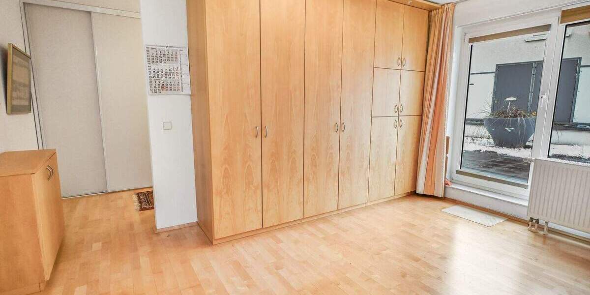 Etagenwohnung Gütersloh Innenstadt - 3 Zimmer, 143 m&sup2;, 495.000&euro; | Angebot:24471339