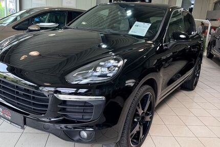 Porsche Cayenne 181.500 km 25.499 &euro; Dillenburg 35683