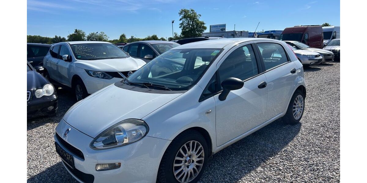 Fiat Punto 144.000 km 1.999 &euro; München 81829