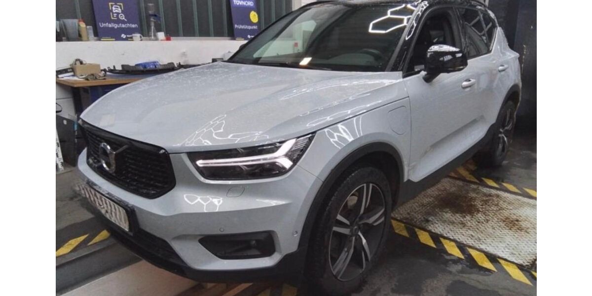 Volvo XC40 175.913 km 20.990 &euro; Darmstadt 64291