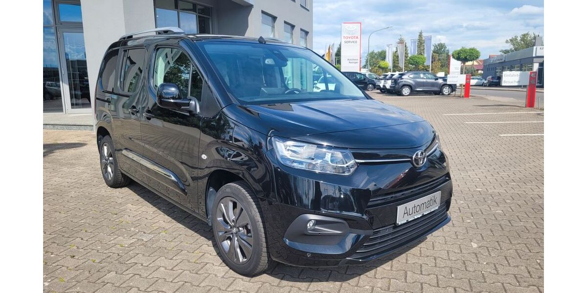 Toyota Proace City 42.900 km 25.399 &euro; Königsbrunn / Augsburg 86343