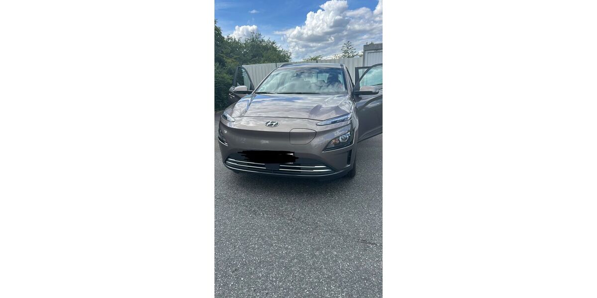 Hyundai KONA Elektro 56.000 km 17.100 &euro; Tosterglope 21371