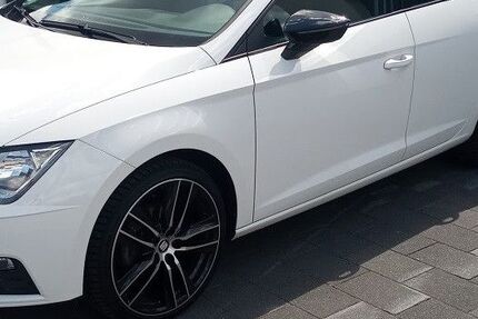 Seat Leon 138.462 km 10.899 &euro; Saterland 26683