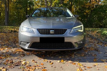 Seat Leon 324.000 km 5.600 &euro; Halle 06124