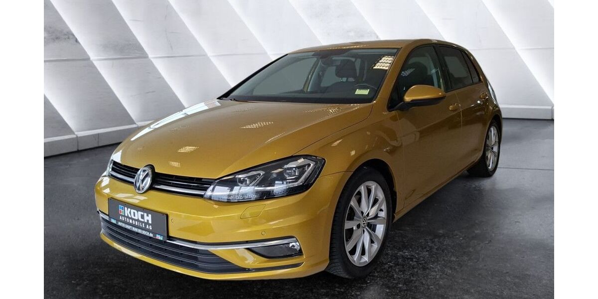 VW Golf 137.353 km 12.990 &euro; Schönefeld 12529
