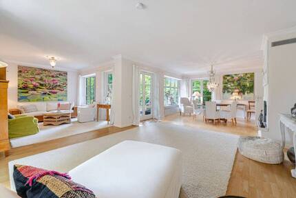 Ready to live: Voll möblierte Landhaus-Villenhälfte im Herzen von Seeshaupt 4 zimmer