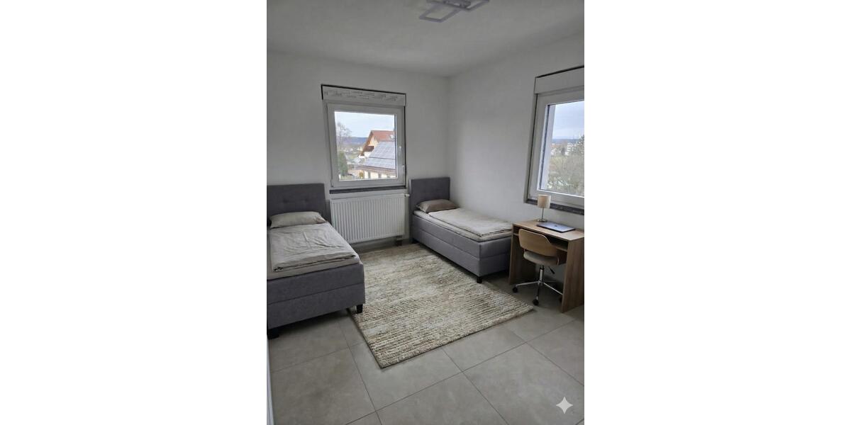 Etagenwohnung Weingarten - 3 Zimmer, 78 m&sup2;, 1.050&euro; | Angebot:26406598