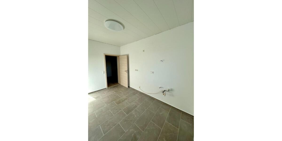 Etagenwohnung Marktredwitz - 3 Zimmer, 80 m&sup2;, 750&euro; | Angebot:25566436