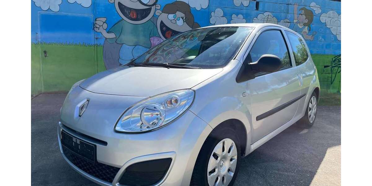 Renault Twingo 122.000 km 2.999 &euro; Linter 65550