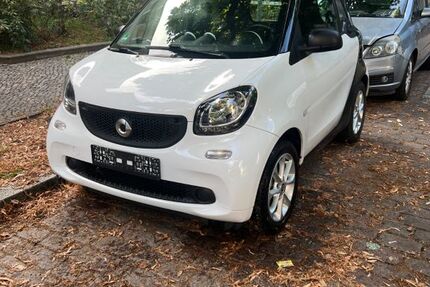 Smart ForTwo 112.000 km 7.100 &euro; Berlin 13355