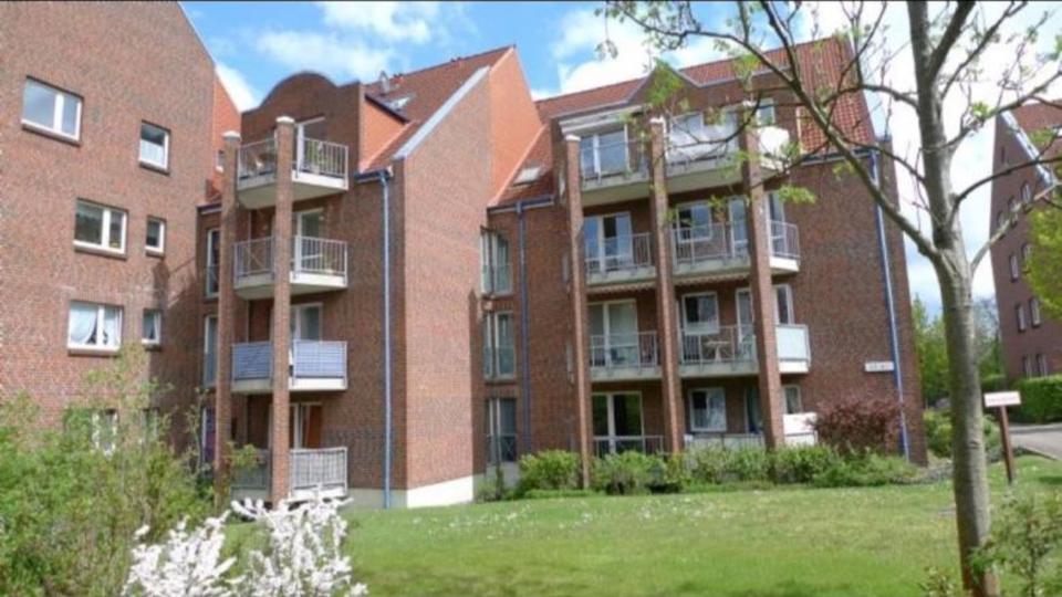 Etagenwohnung Pinneberg - 3 Zimmer, 80 m&sup2;, 1.160&euro; | Angebot:25942305