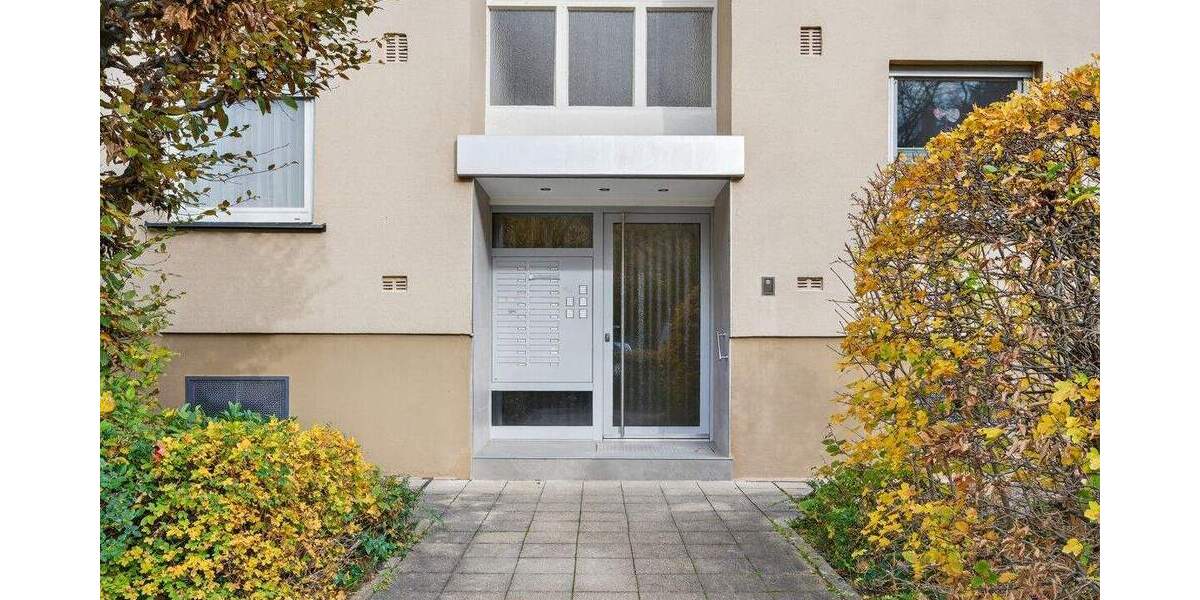 Etagenwohnung Karlsruhe / Waldstadt Waldstadt - 4 Zimmer, 119 m&sup2;, 439.000&euro; | Angebot:24860426