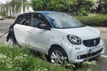 Smart ForFour 29.000 km 11.200 &euro; Stuttgart 70180
