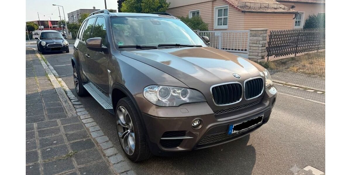 BMW X5 230.000 km 12.390 &euro; Fürth 90763