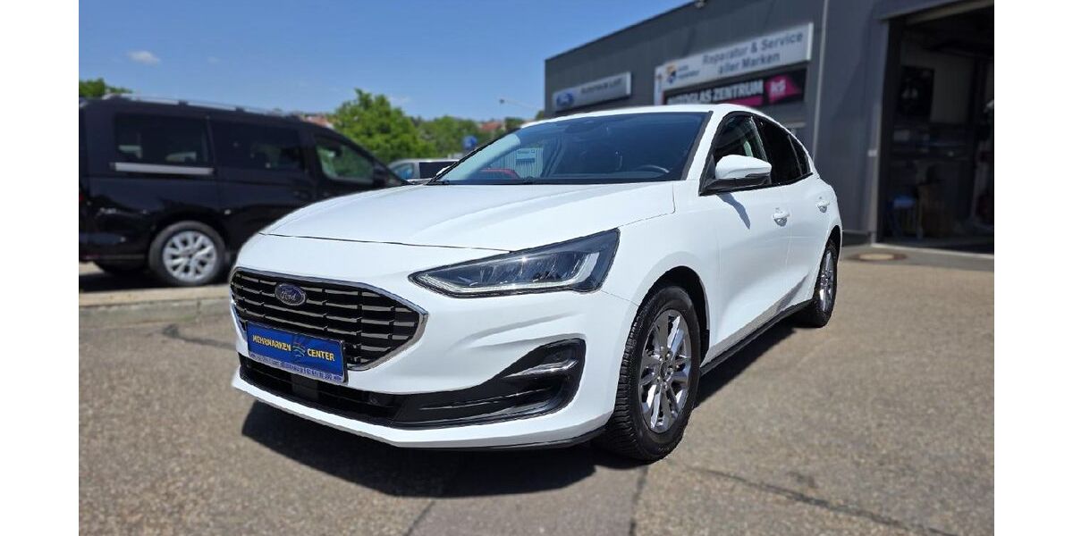 Ford Focus 20.200 km 18.990 &euro; Neudenau 74861