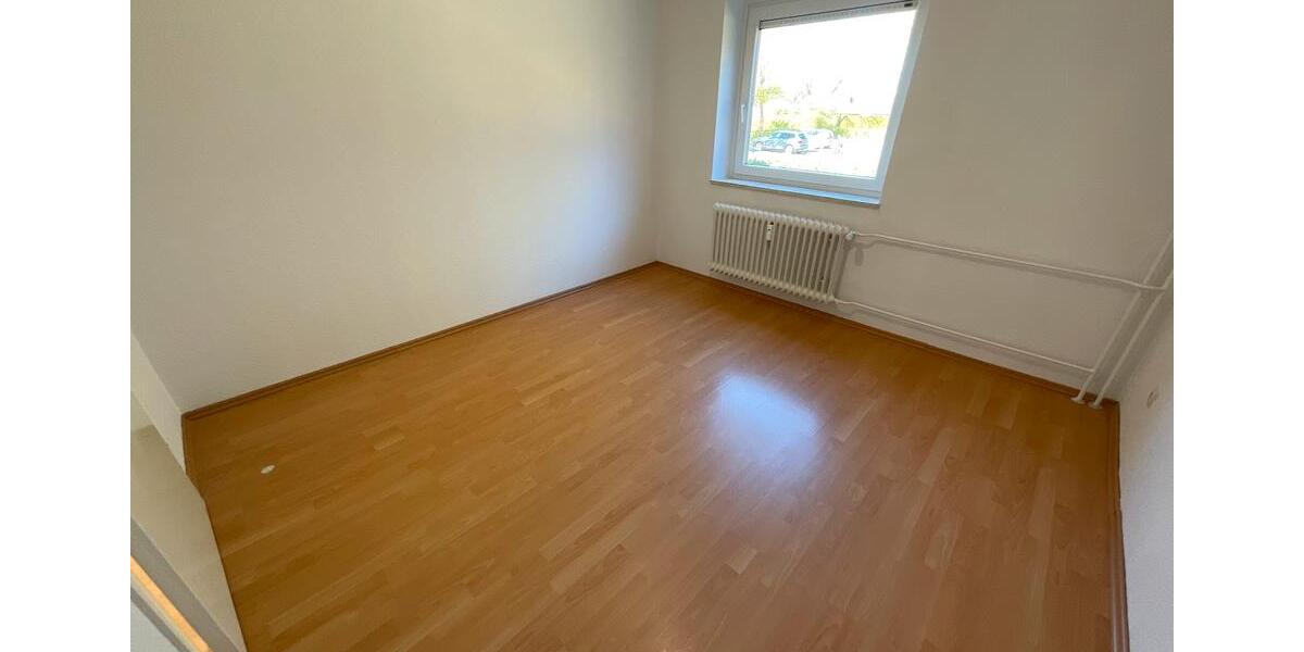 Etagenwohnung Brunsbüttel - 3 Zimmer, 77 m&sup2;, 539&euro; | Angebot:26365507