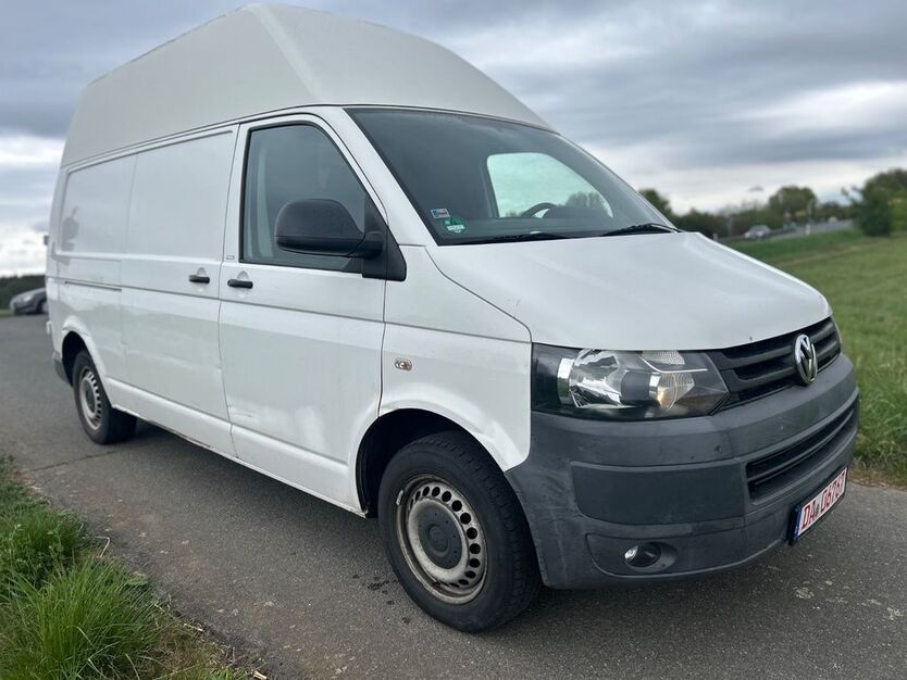 VW T5 Transporter 278.000 km 8.999 € Rossdorf 64380