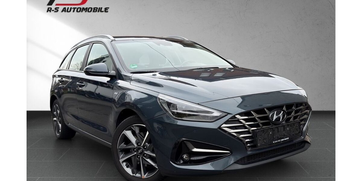 Hyundai i30 82.000 km 13.970 &euro; Troisdorf 53840