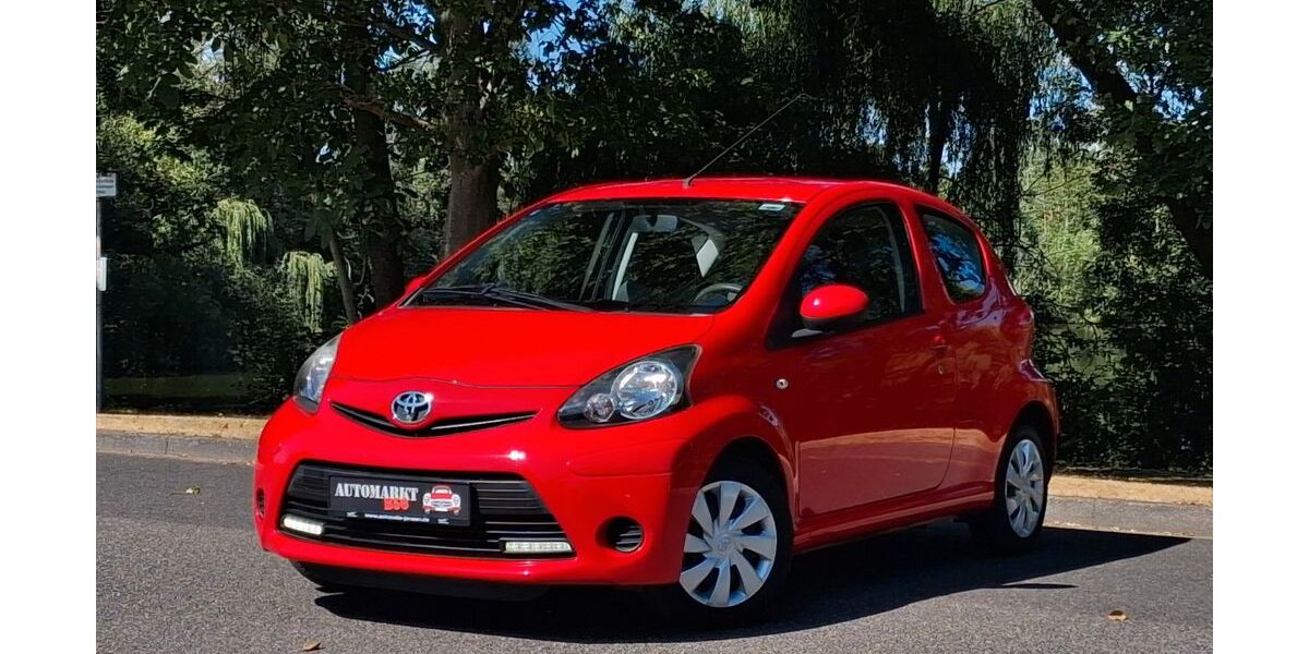 Toyota Aygo (X) 75.000 km 3.999 &euro; Inden 52459