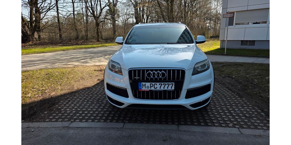 Audi Q7 372.031 km 11.400 &euro; München 80686