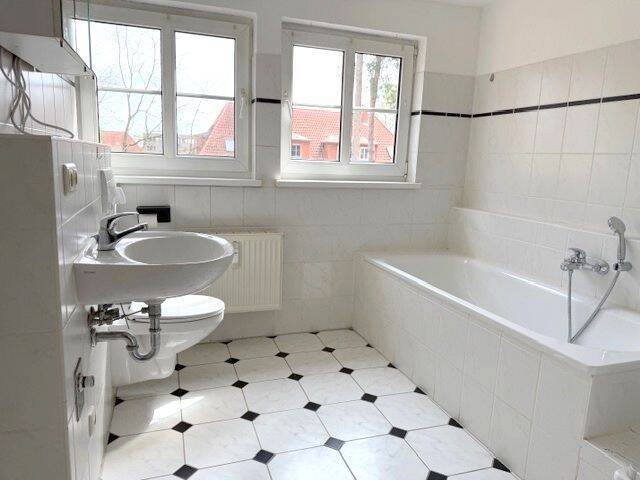 Etagenwohnung Güstrow - 2 Zimmer, 60 m&sup2;, 98.000&euro; | Angebot:26293099