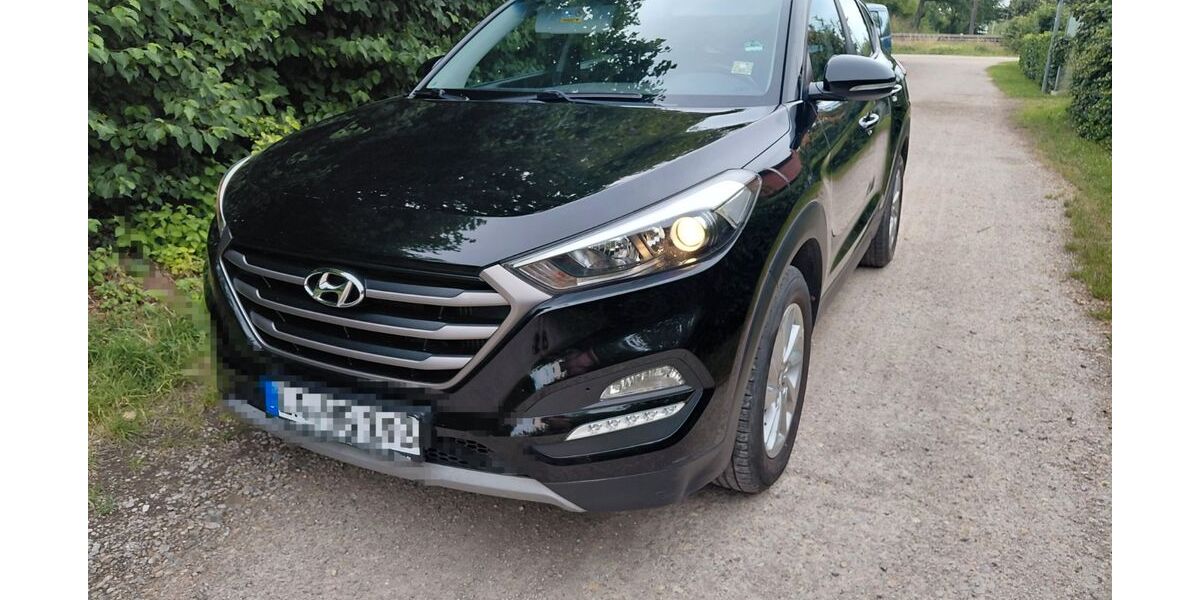 Hyundai TUCSON 136.000 km 14.300 &euro; Ergolding 84030