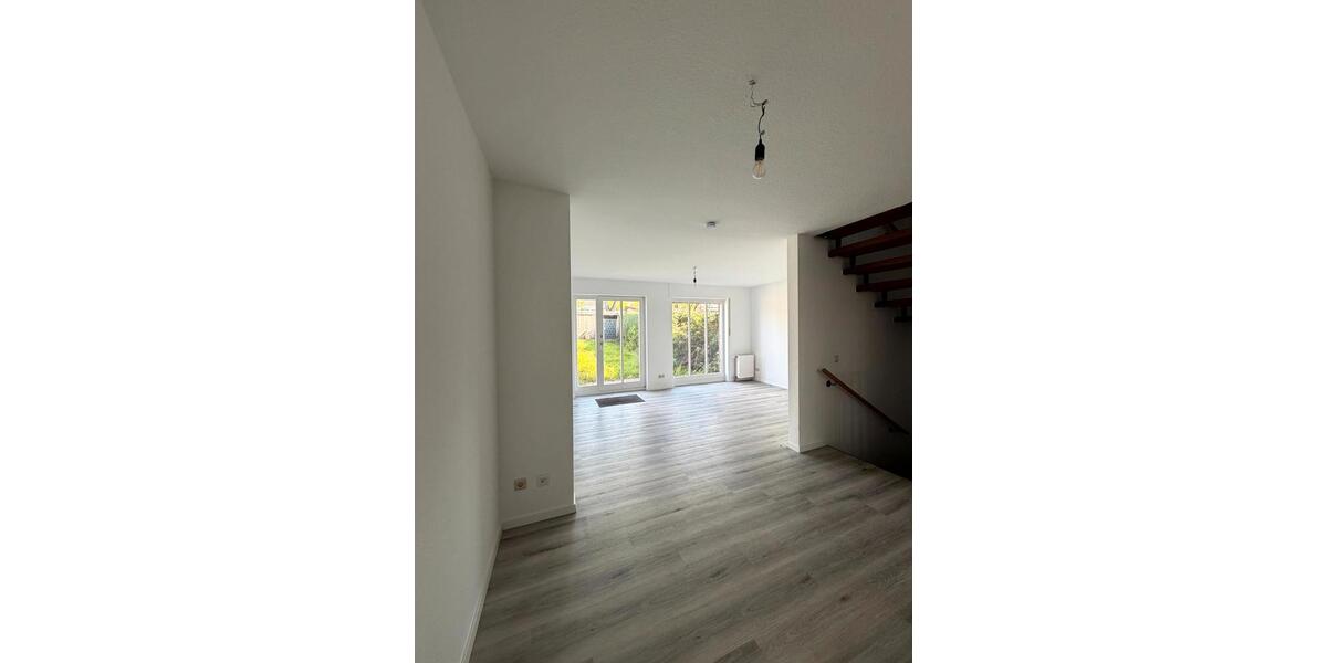 Reihenhaus Xanten - 5 Zimmer, 150 m&sup2;, 1.350&euro; | Angebot:26351794
