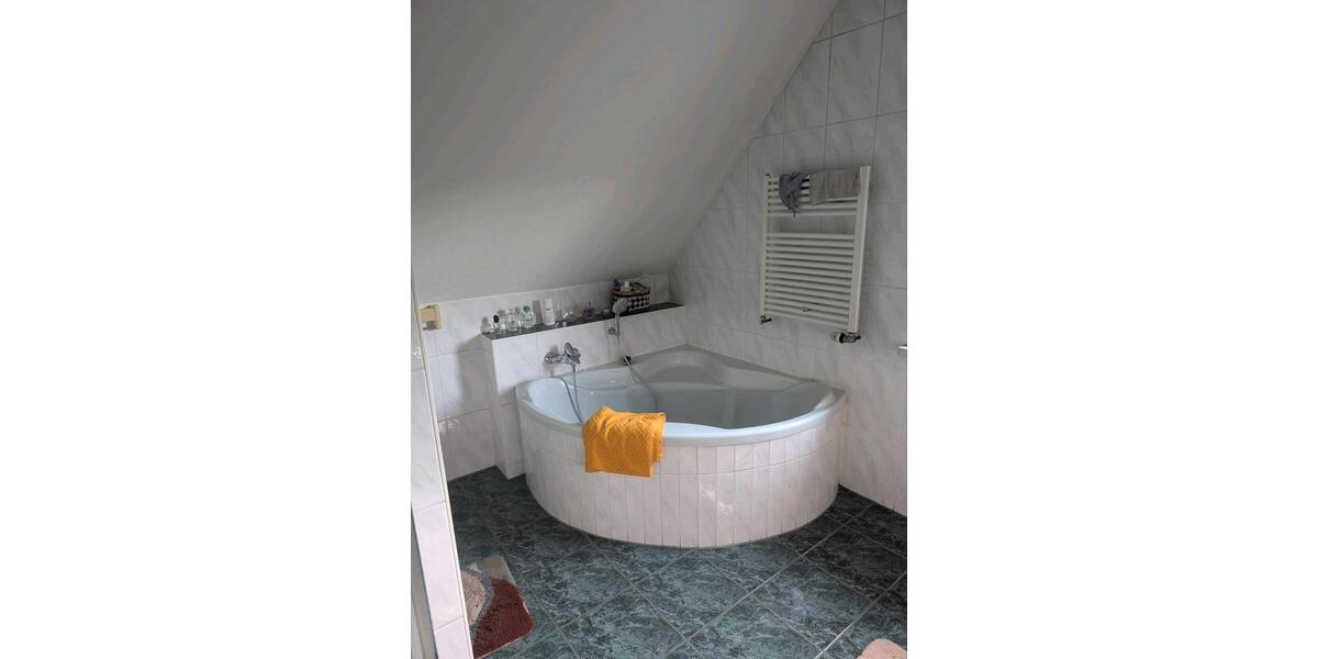 Einfamilienhaus Lübbenau (Spreewald) - 4 Zimmer, 136 m&sup2;, 400.000&euro; | Angebot:26868304