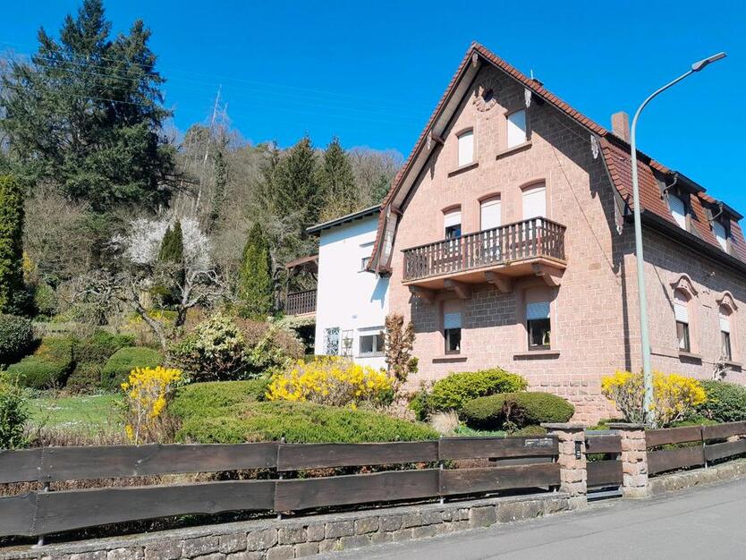 Mehrfamilienhaus