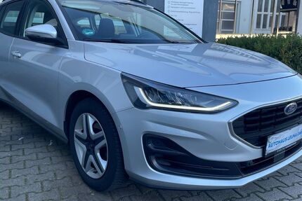 Ford Focus 32.989 km 17.999 &euro; Leuna 06237