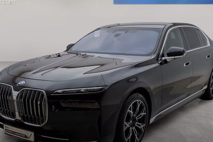 BMW i7 3.191 km 99.910 € München 80939