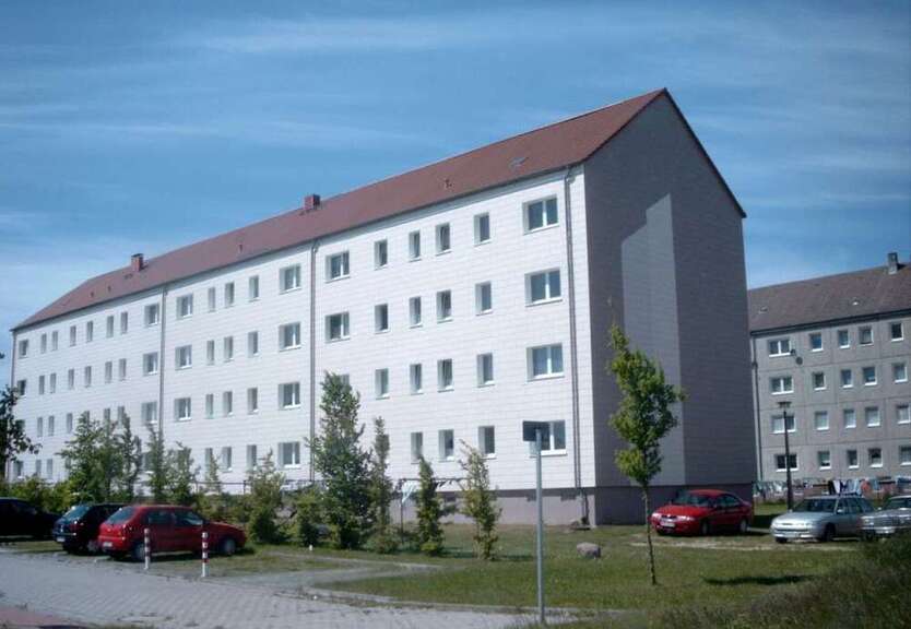 Wohnung zum Mieten in Richtenberg 450 € 66.3 m²