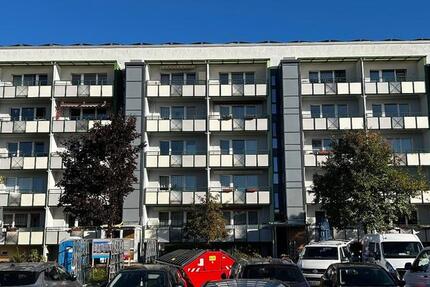 Wohnung Stavenhagen - 3 Zimmer, 63 m&sup2;, 392&euro; | Angebot:25181616
