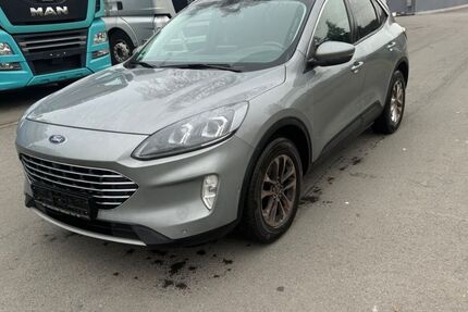 Ford Kuga 215.500 km 12.000 &euro; Luckau OT Duben 15926